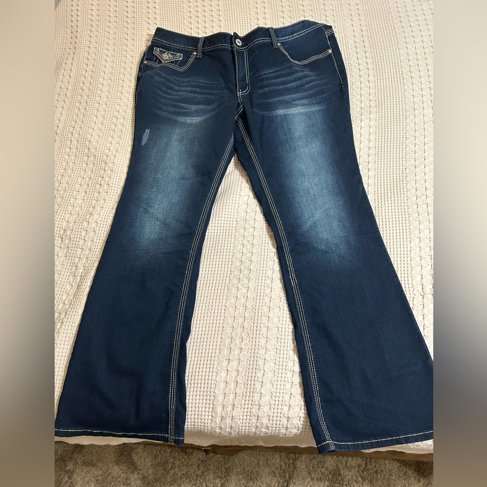 Women’s Dark Blue Ariya Bootcut Jeans 20